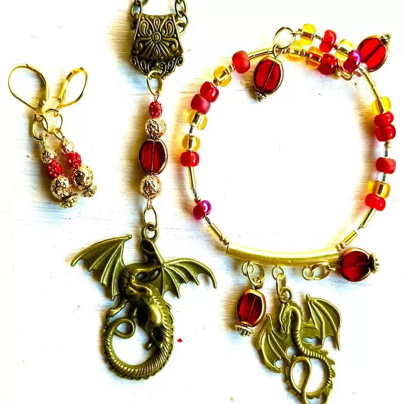 Red and gold dragon jewelry set